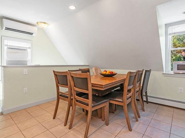 44 Grove St, Milford MA 01757