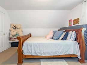 44 Grove St, Milford MA 01757