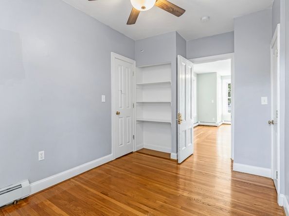 44 Grove St, Milford MA 01757