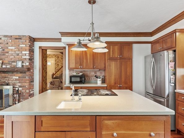 100 Houghton Rd., Princeton MA 01541