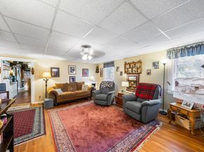 68 Wareham St, Middleboro MA 02346