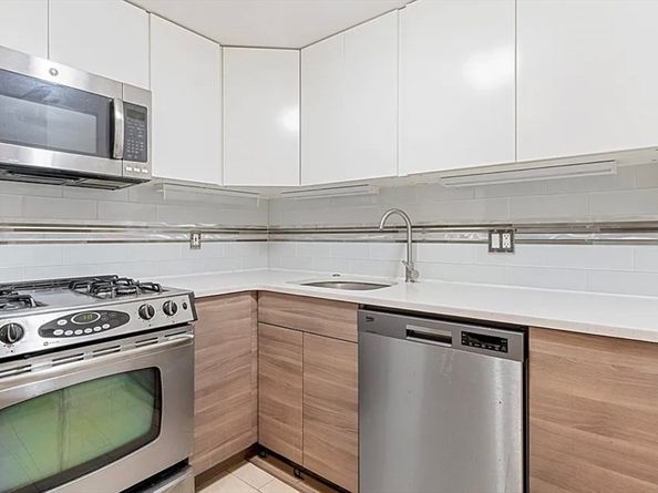 170 Tremont St 905, Boston MA 02111