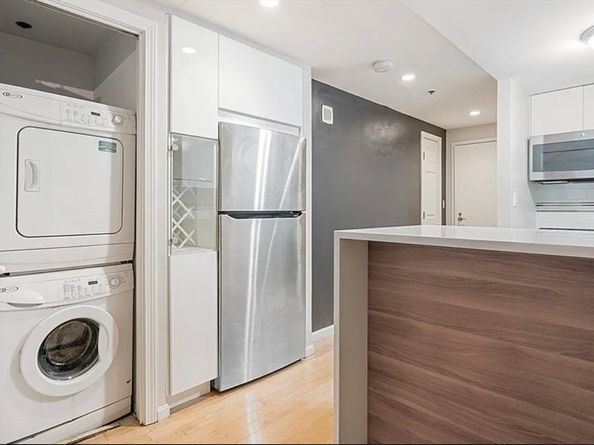 170 Tremont St 905, Boston MA 02111