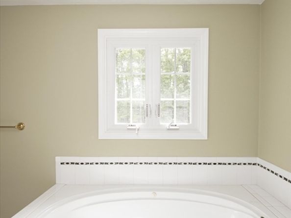 9 Heidi Ln, Grafton MA 01519