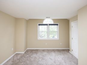 9 Heidi Ln, Grafton MA 01519