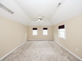 9 Heidi Ln, Grafton MA 01519