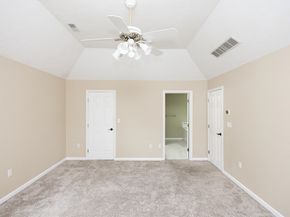9 Heidi Ln, Grafton MA 01519