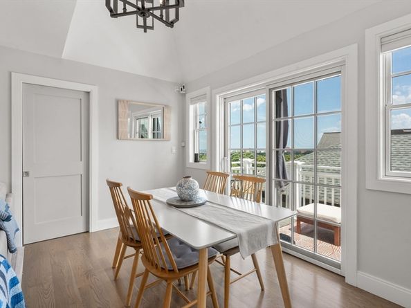 67 Sawyer Ave 3, Boston MA 02125
