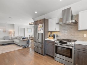 67 Sawyer Ave 3, Boston MA 02125