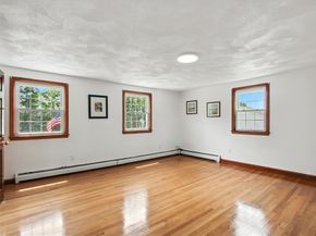 106 Home Park Rd, Braintree MA 02184