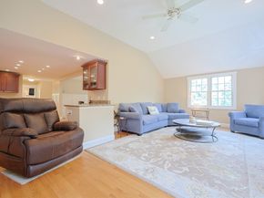 24 Enfield Dr, Andover MA 01810
