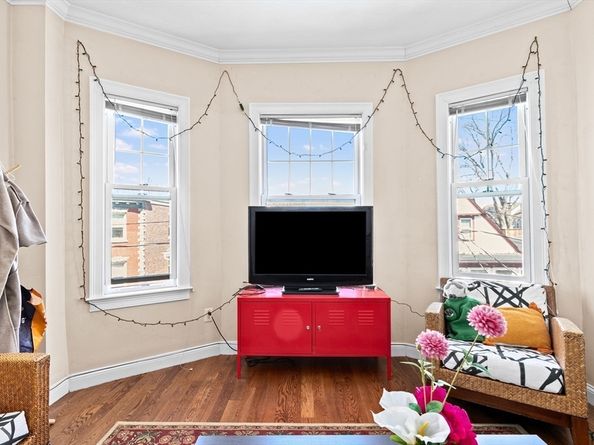 75 Ruthven Street, Boston MA 02121