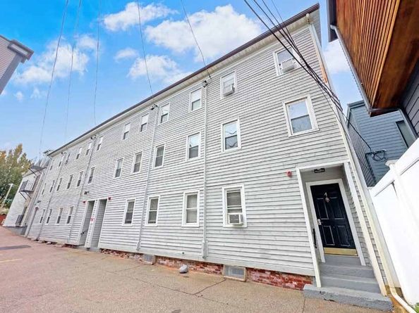 1-4 Schrepel Pl, Boston MA 02127