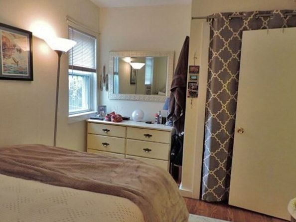 1-4 Schrepel Pl, Boston MA 02127