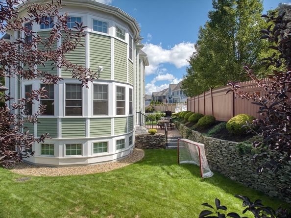 23-R Iron Works Way, Saugus MA 01906