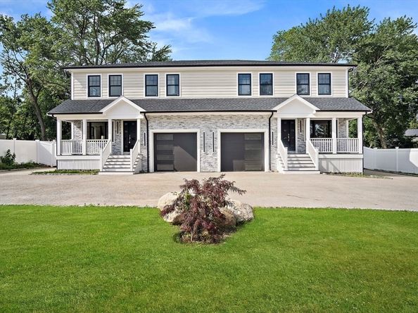 50 Summer A, Bedford MA 01730