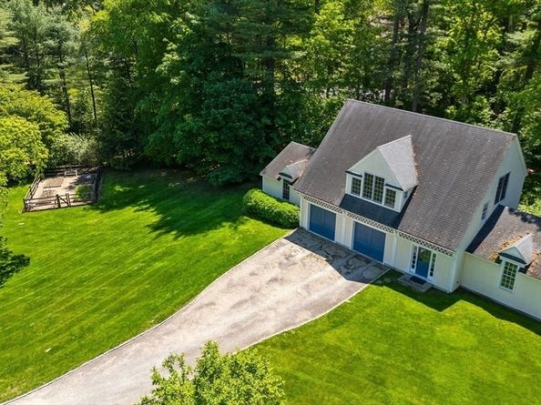 4 Claybrook Rd, Dover MA 02030