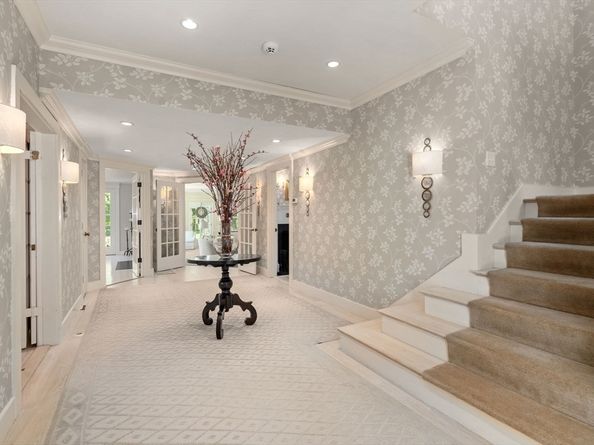 4 Claybrook Rd, Dover MA 02030