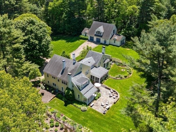 4 Claybrook Rd, Dover MA 02030