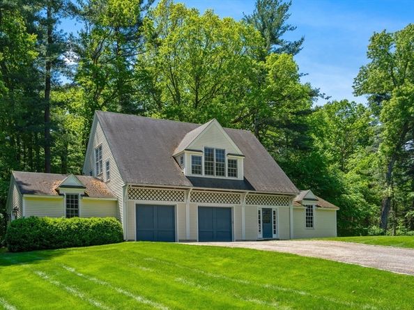 4 Claybrook Rd, Dover MA 02030