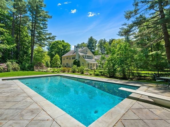 4 Claybrook Rd, Dover MA 02030