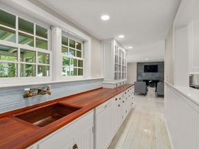 4 Claybrook Rd, Dover MA 02030