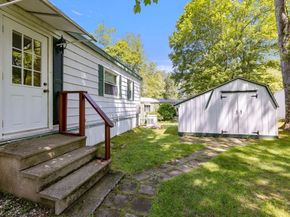 6 Second Street, Brookfield MA 01506