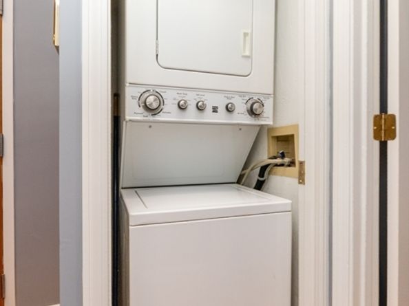 342-344 North Street 1A, Boston MA 02113