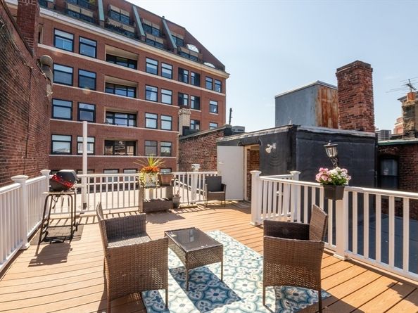 342-344 North Street 1A, Boston MA 02113