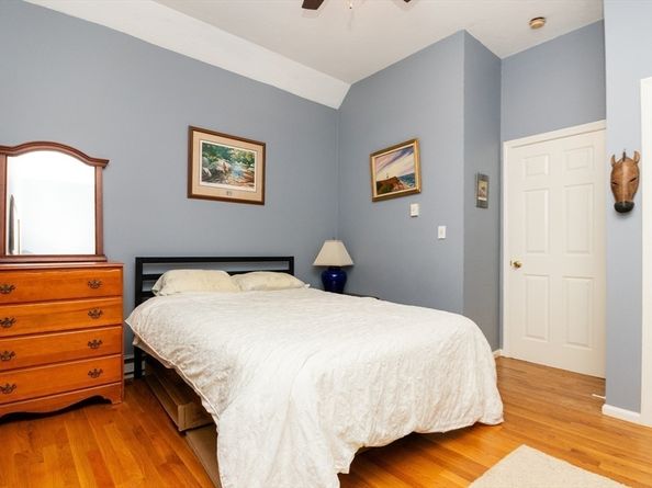 342-344 North Street 1A, Boston MA 02113