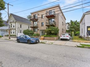 10-16 Stephen Street 1, Lynn MA 01902
