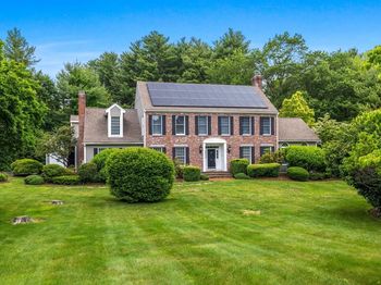18 Old Colony Dr