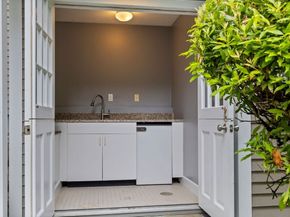 18 Old Colony Dr, Dover MA 02030