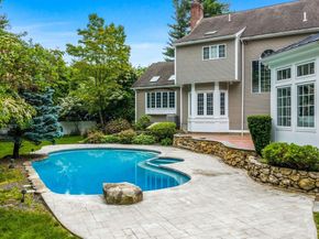 18 Old Colony Dr, Dover MA 02030