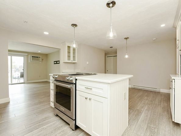 151 Providence Rd 15 (O), Grafton MA 01519