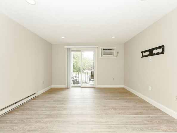 151 Providence Rd 15 (O), Grafton MA 01519