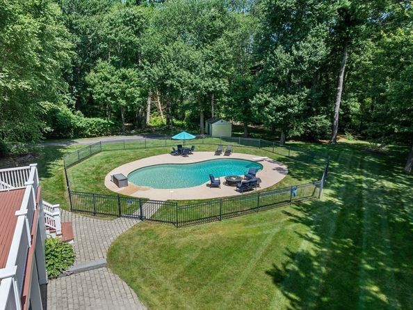 76 Clapp Rd, Scituate MA 02066