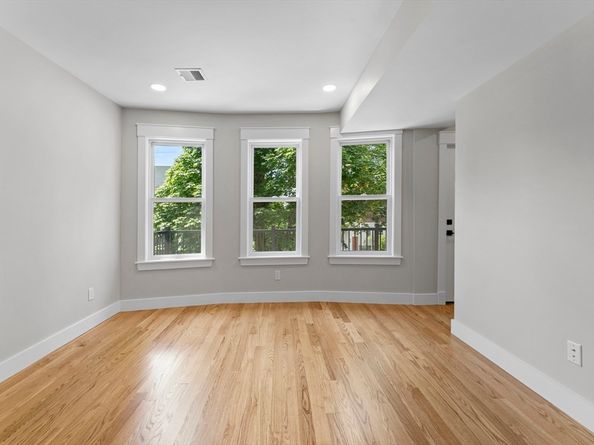 57 Packard Ave 2, Somerville MA 02144