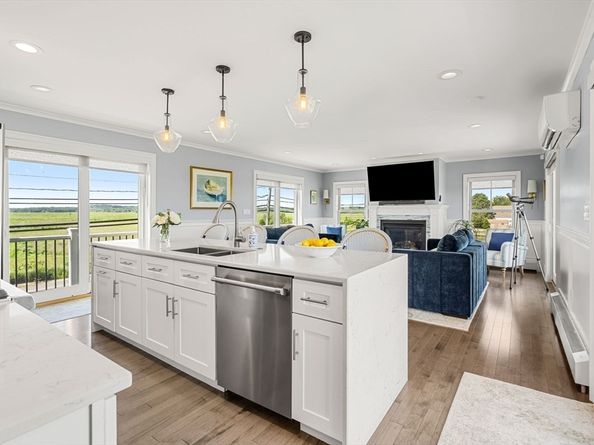 65 Plum Island Tpke, Newbury MA 01951
