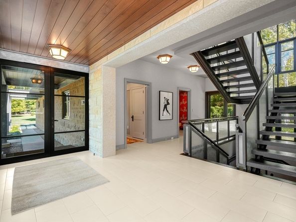 9 Atlas Lane, Weston MA 02493