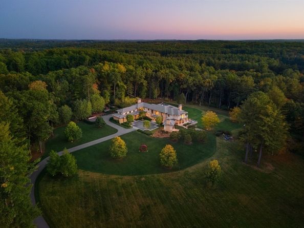 9 Atlas Lane, Weston MA 02493