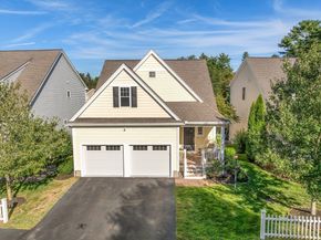 3 Monument Pl, Acton MA 01720