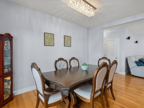 3 Monument Pl, Acton MA 01720