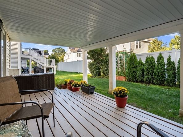3 Monument Pl, Acton MA 01720