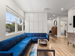 429 Cherry St 11, Newton MA 02465