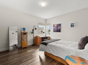 429 Cherry St 11, Newton MA 02465