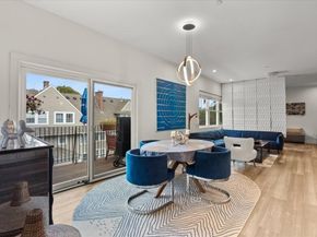 429 Cherry St 11, Newton MA 02465
