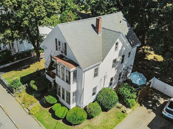 166 Grafton St, Brockton MA 02301