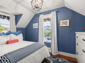 32 Pleasant St, Milton MA 02186