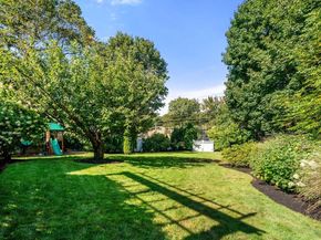 32 Pleasant St, Milton MA 02186